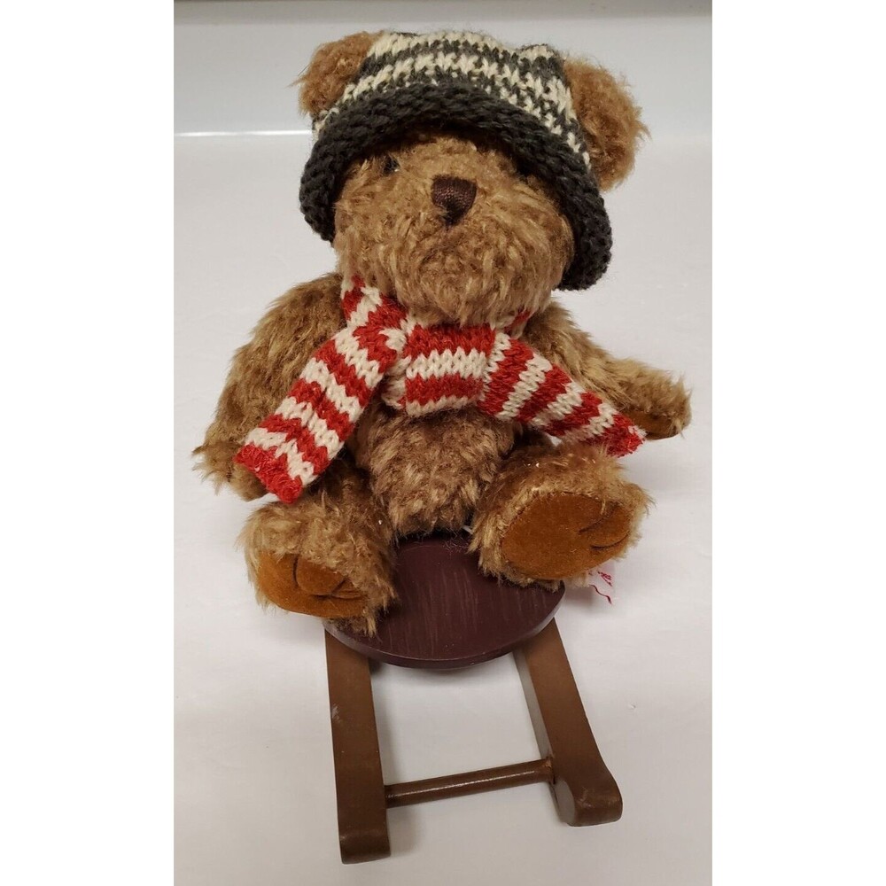 Russ Berrie Teddy Bear "Sleds" 5" Wood Sled Green Knit Cap Red Scarf Sledding